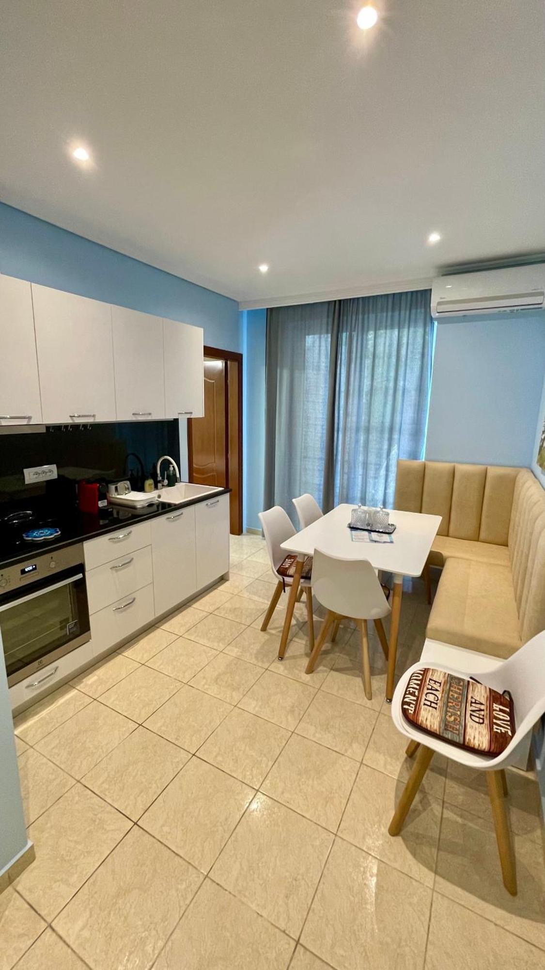 סרנדה Sea Breeze Apartment מראה חיצוני תמונה